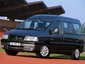 Citroen Jumpy Combi 2004 года